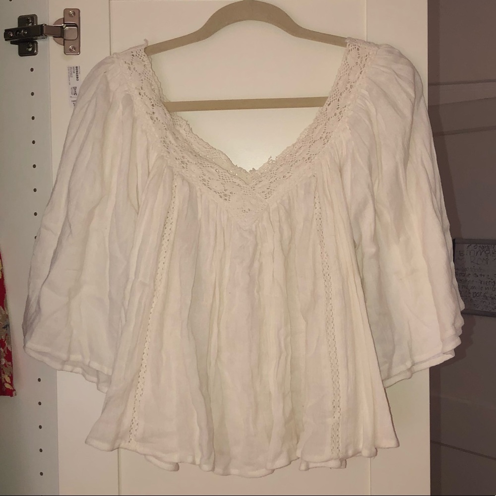 Billabong creme top